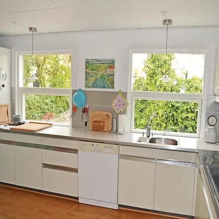 Two-bedroom Holiday In سكاغن