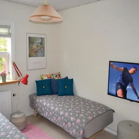 Two-bedroom Holiday In * سكاغن